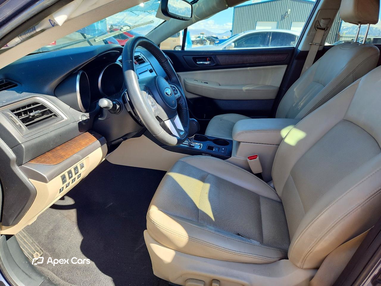 Subaru Outback 2016