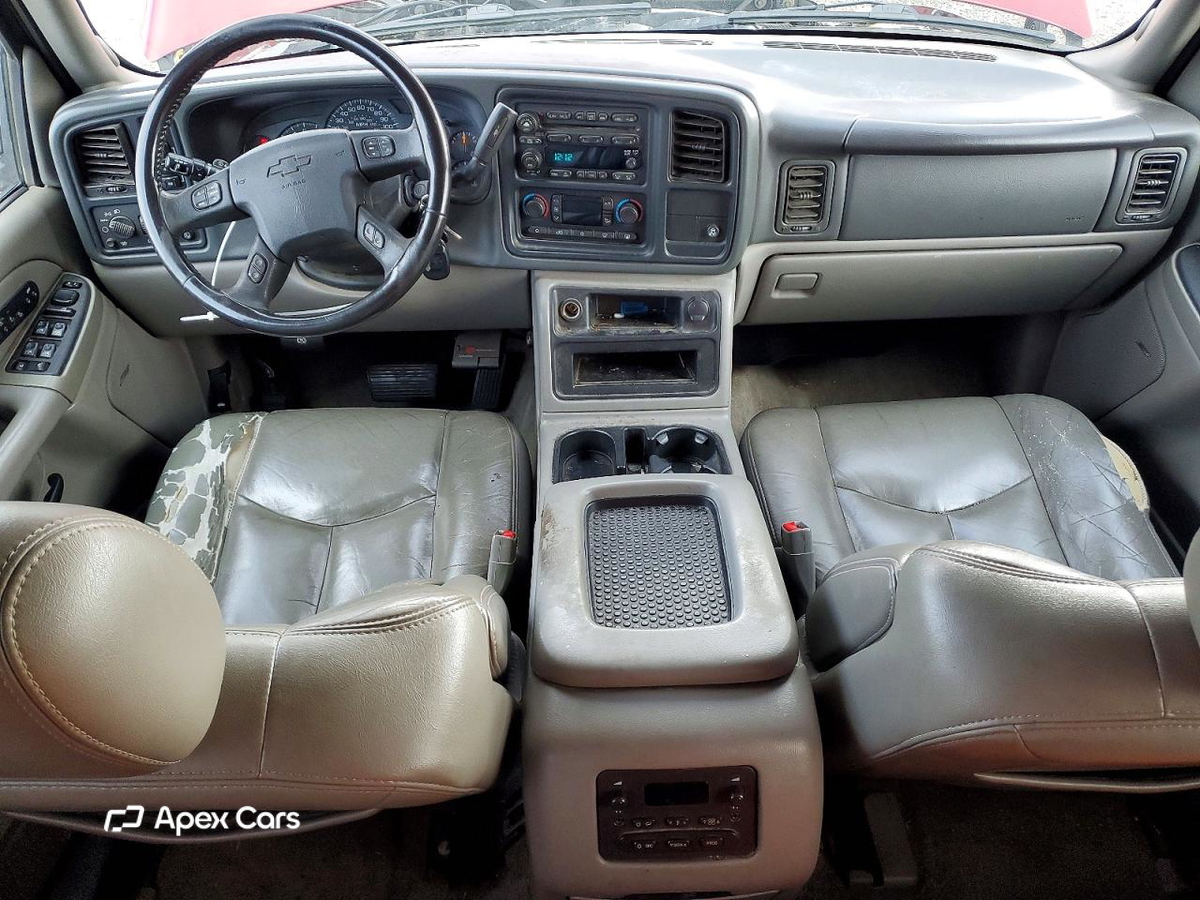 Chevrolet Suburban 2005
