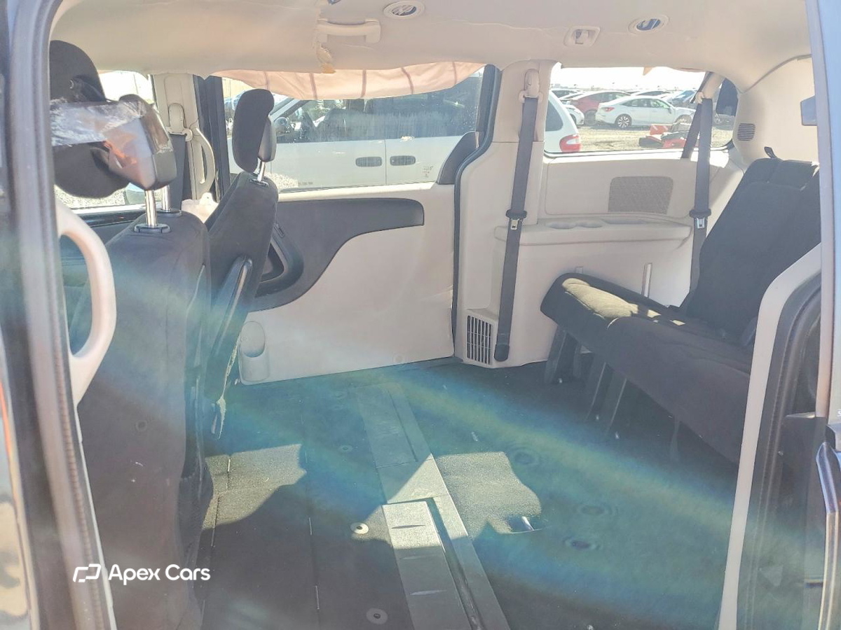 Dodge Caravan 2014