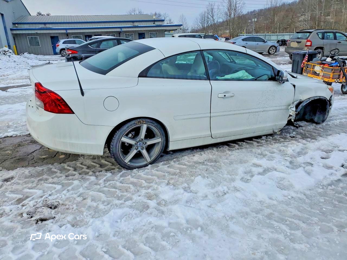 Volvo C70 2013
