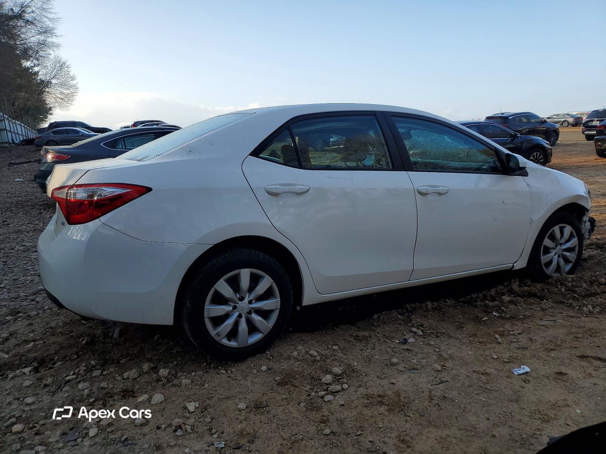 Toyota Corolla 2015
