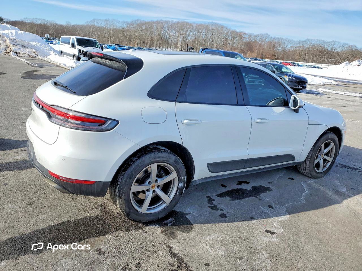 Porsche Macan 2021