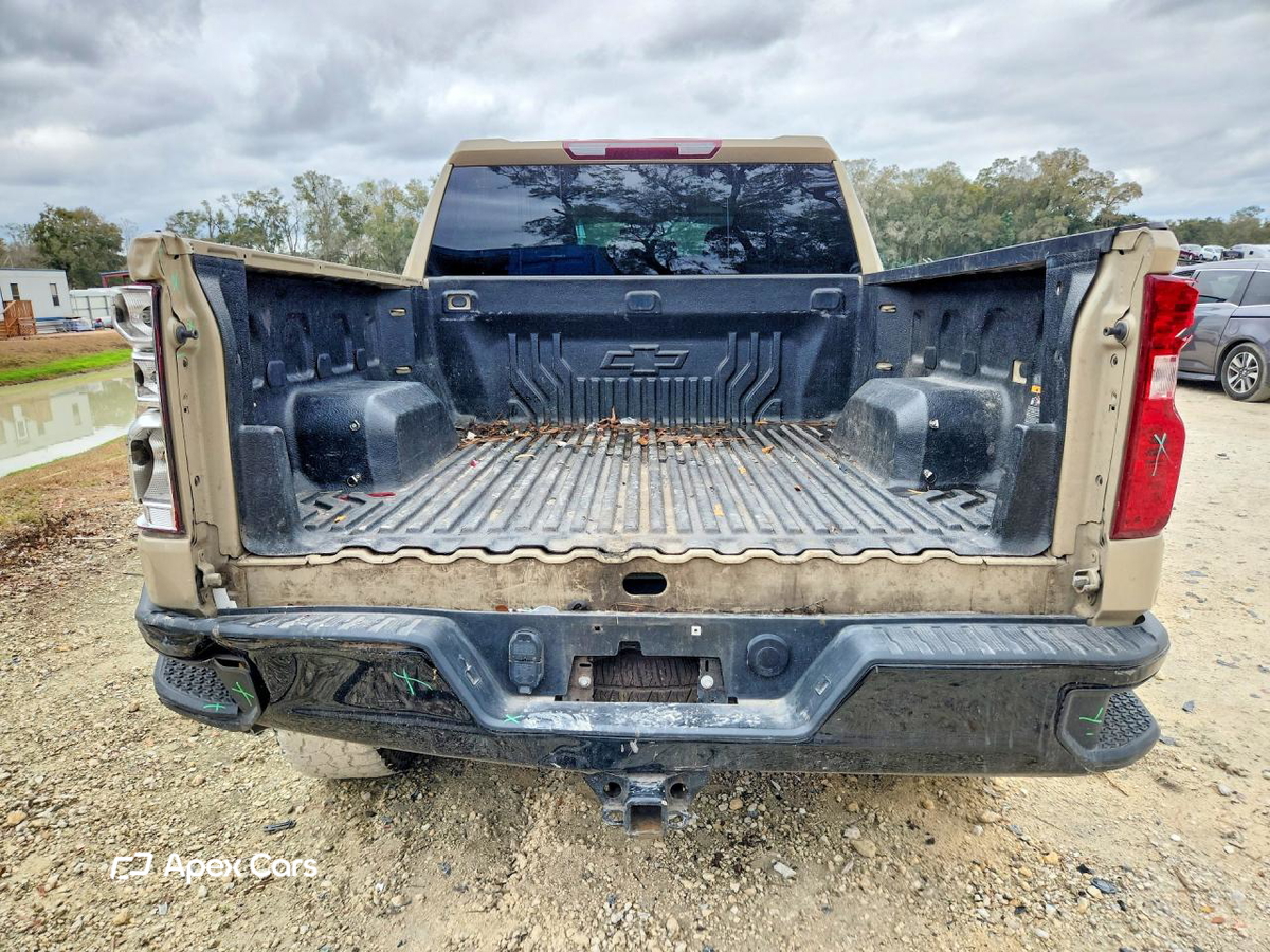 Chevrolet Silverado 2022