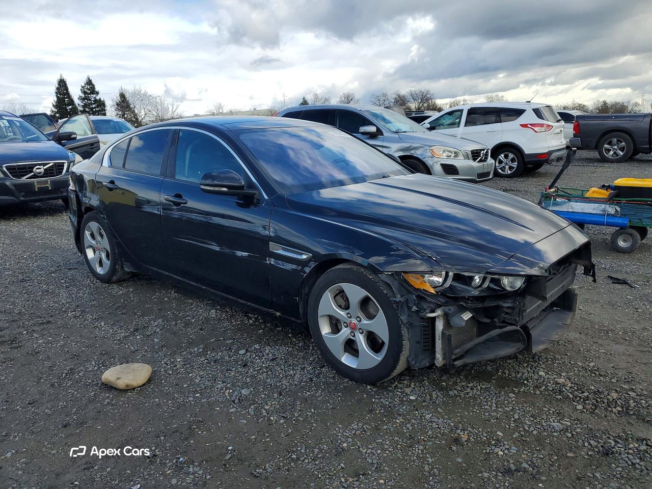 Jaguar XE 2018