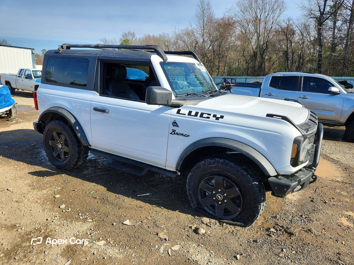 Ford Bronco 2024