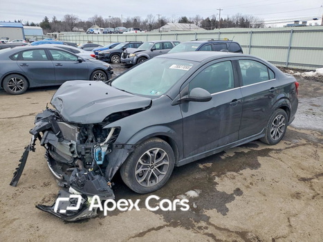 Chevrolet Sonic 2020 - Image 1 of 13