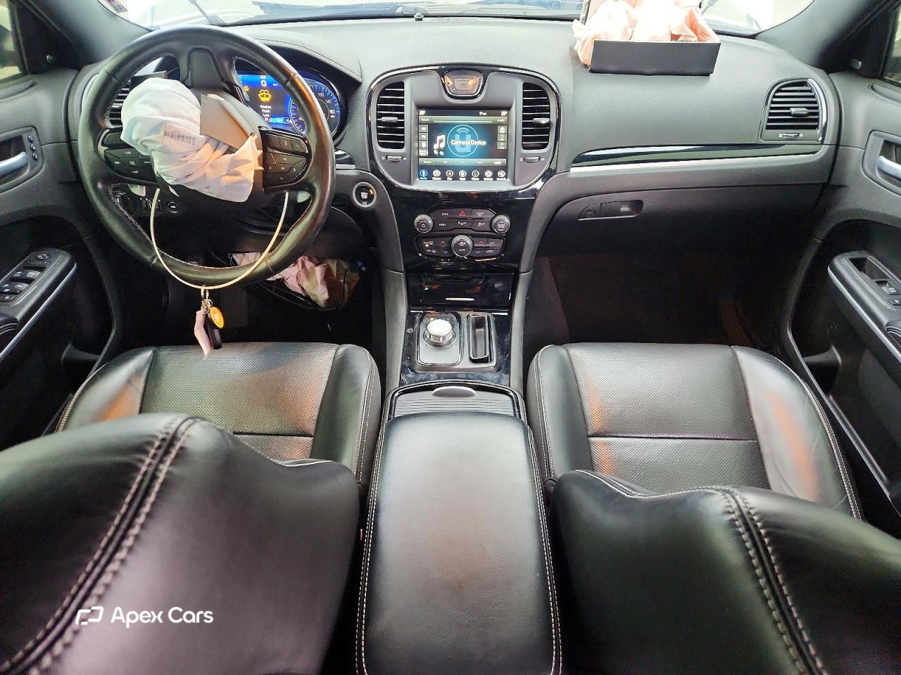 Chrysler 300 2022