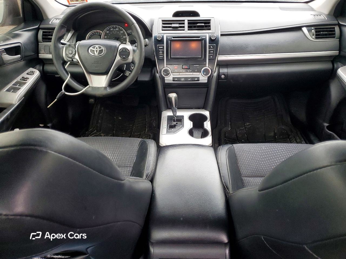 Toyota Camry 2012