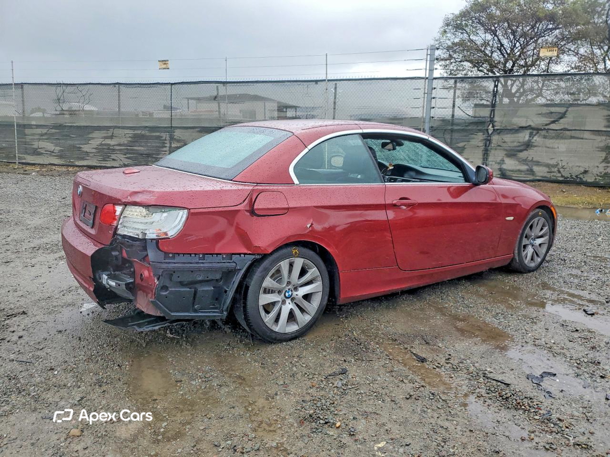 BMW Series 3 2012
