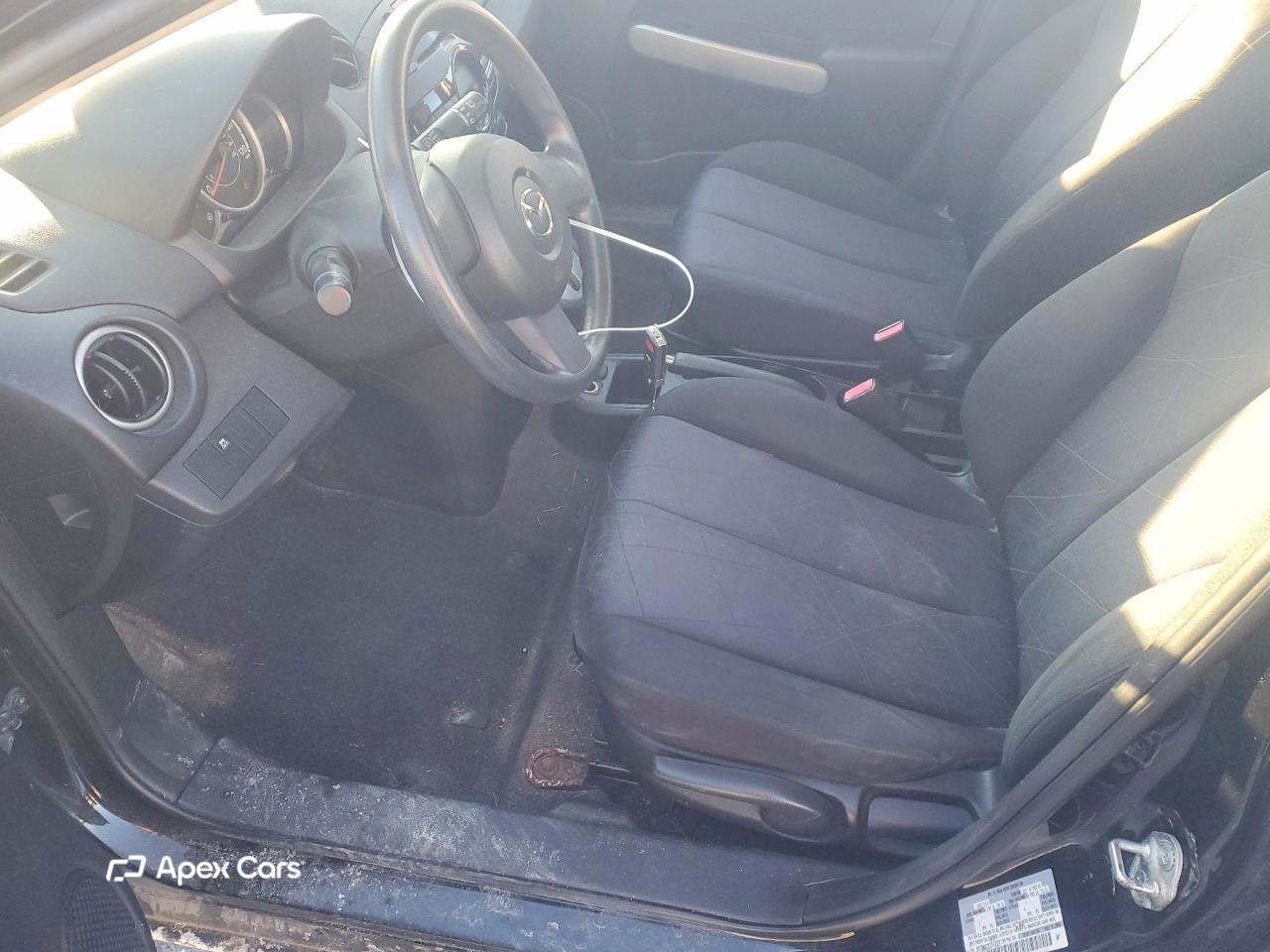 Mazda 2 2012