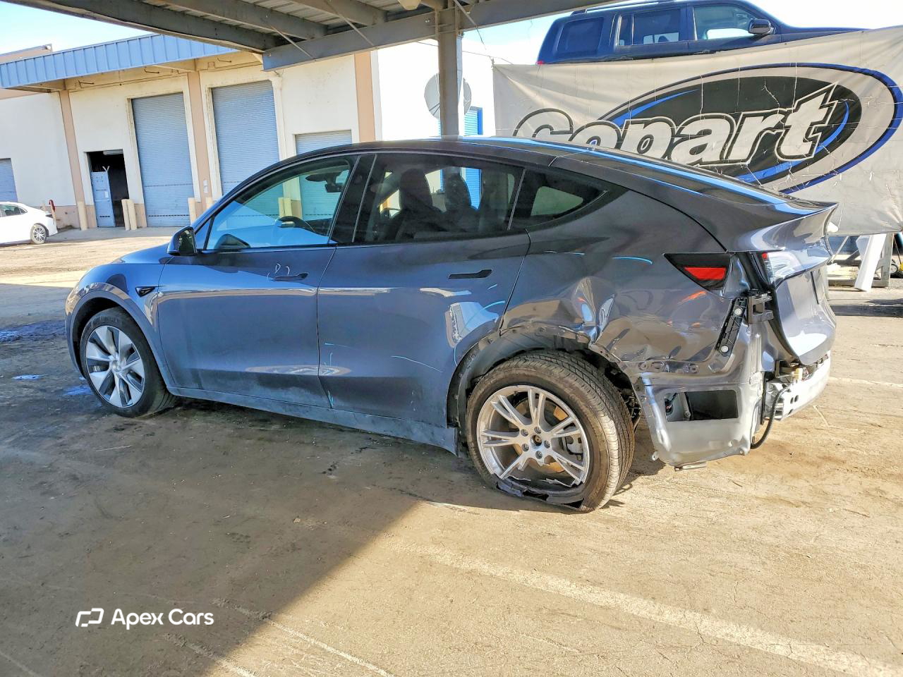 Tesla Model Y 2023