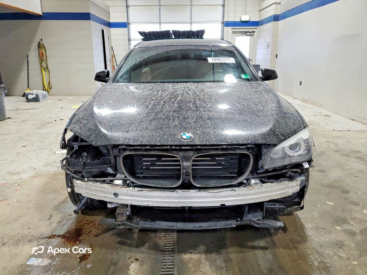 BMW Series 7 2011