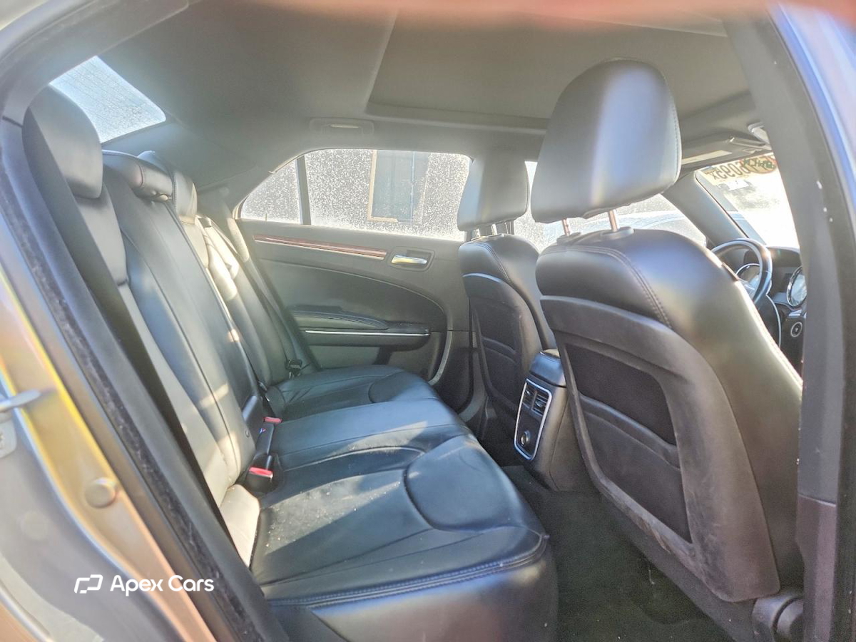Chrysler 300 2014