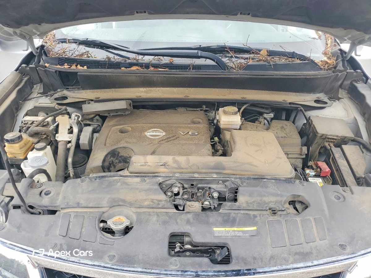 Nissan Pathfinder 2013