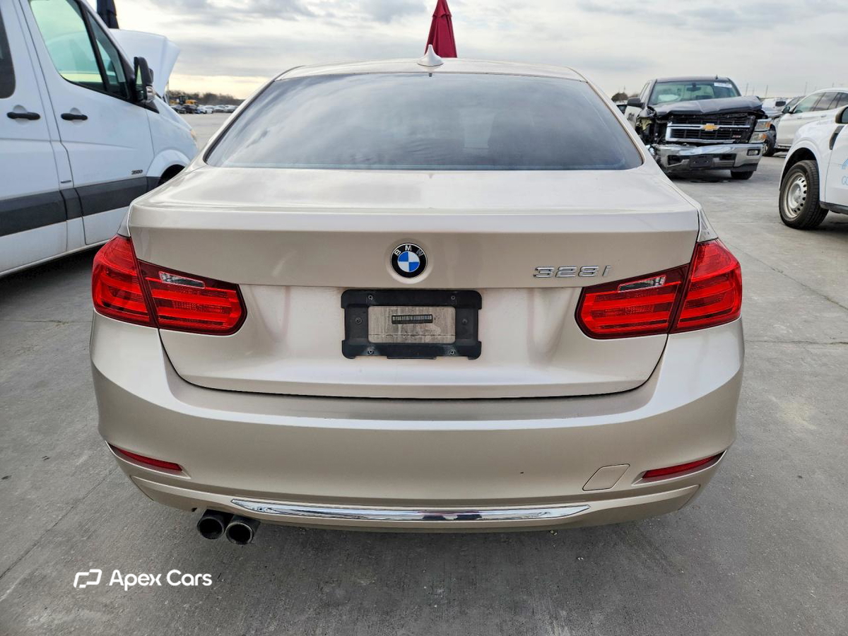 BMW Series 3 2015