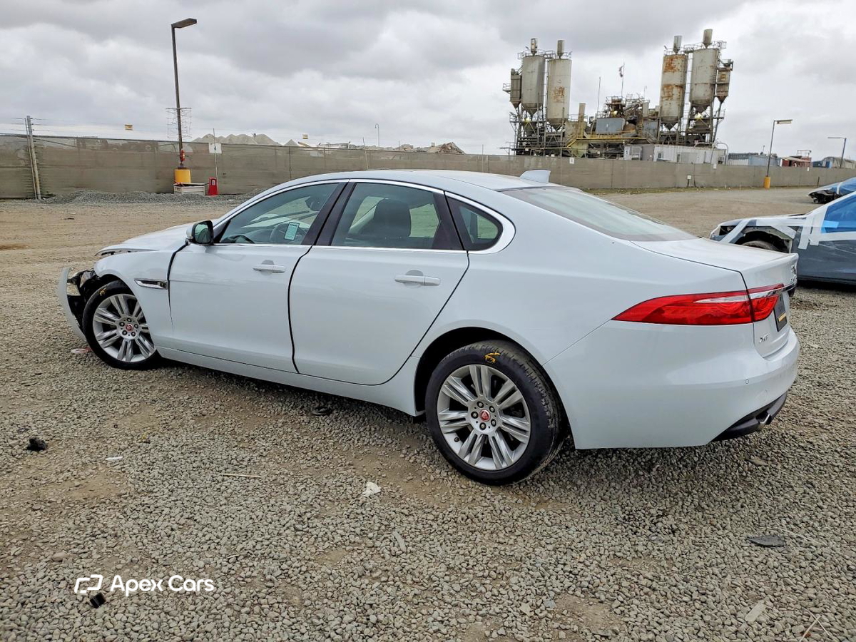 Jaguar XF 2016