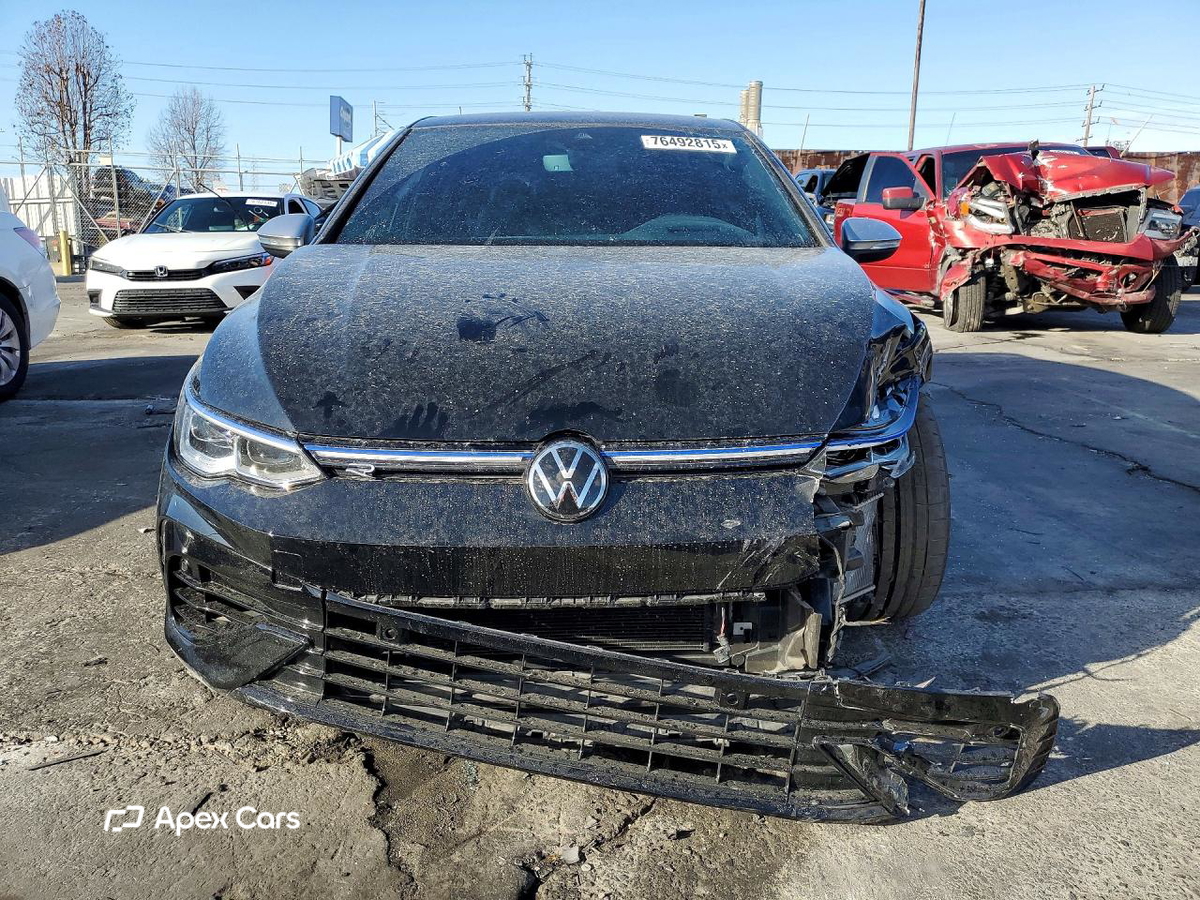 Volkswagen Golf 2024
