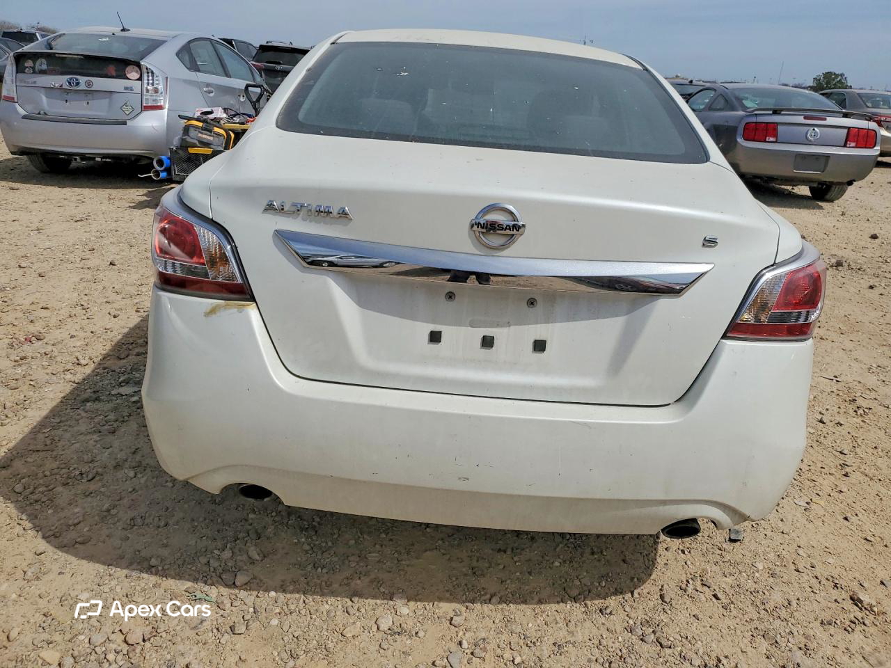 Nissan Altima 2015