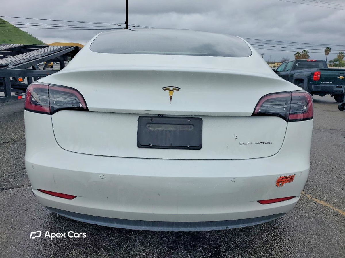 Tesla Model 3 2019