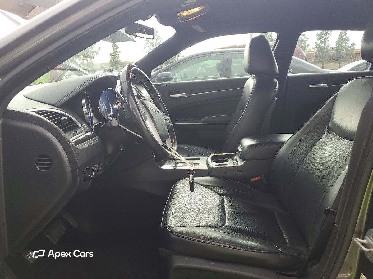 Chrysler 300 2014