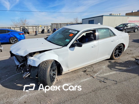 Chrysler 300 2019 - Image 1 of 13