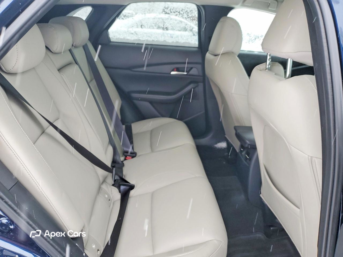 Mazda CX-30 2024