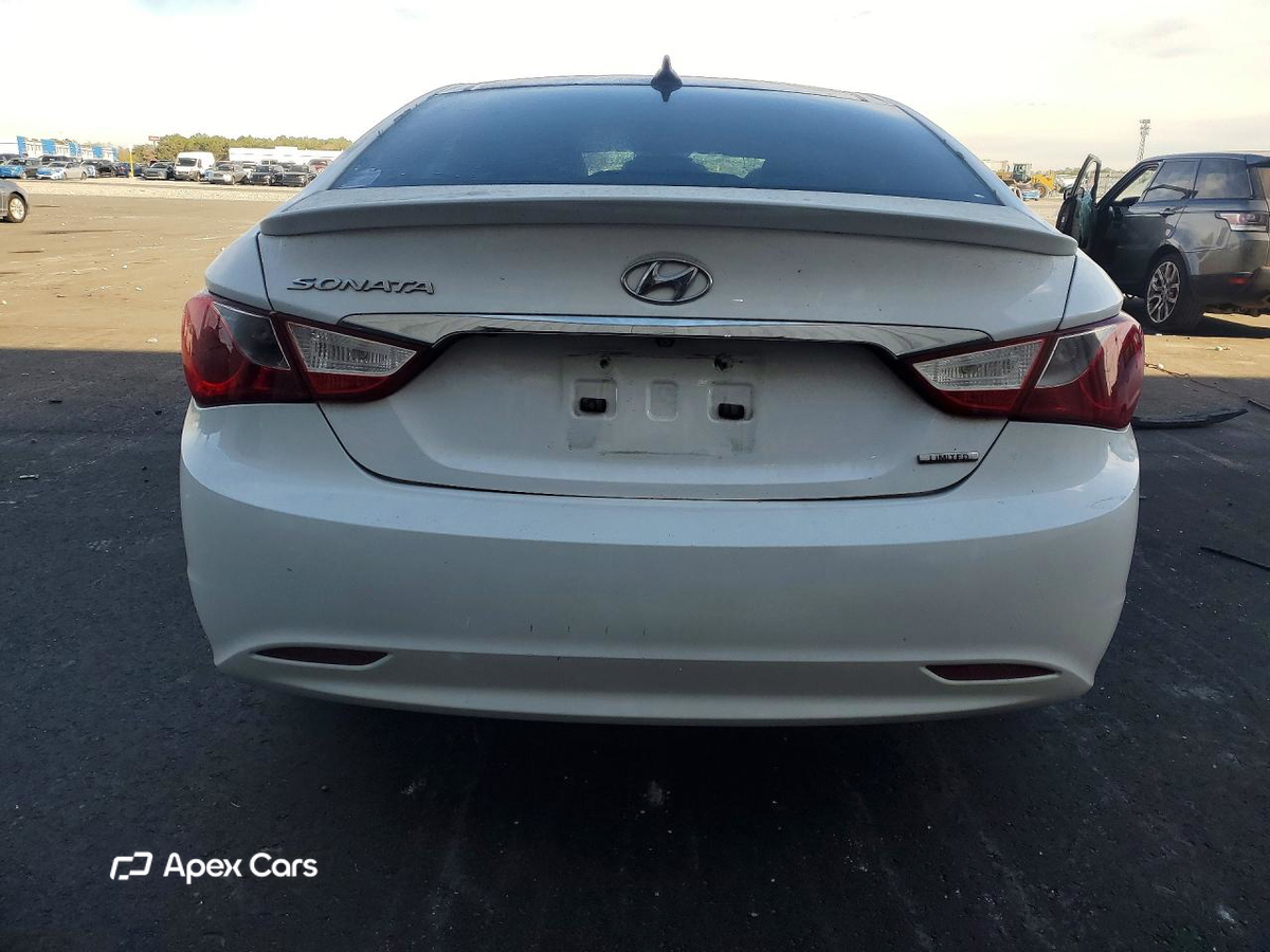 Hyundai Sonata 2013