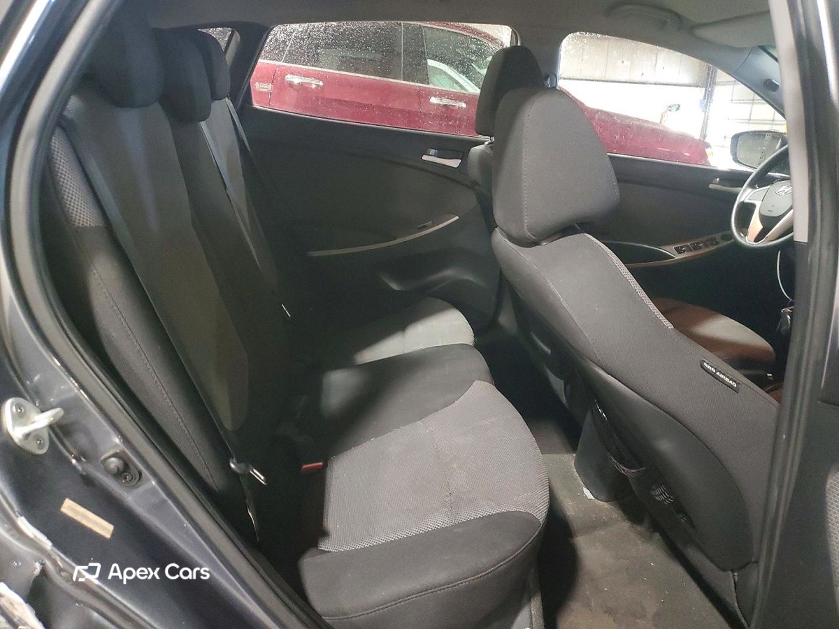 Hyundai Accent 2013