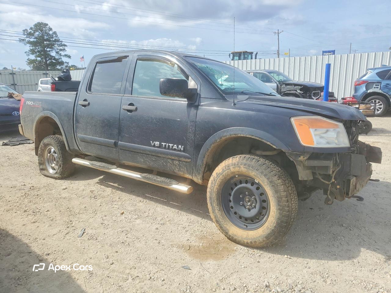 Nissan Titan 2011