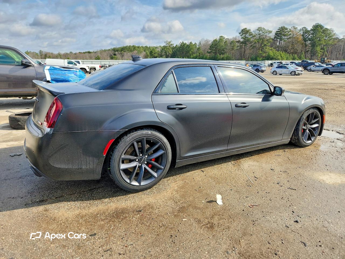 Chrysler 300 2023