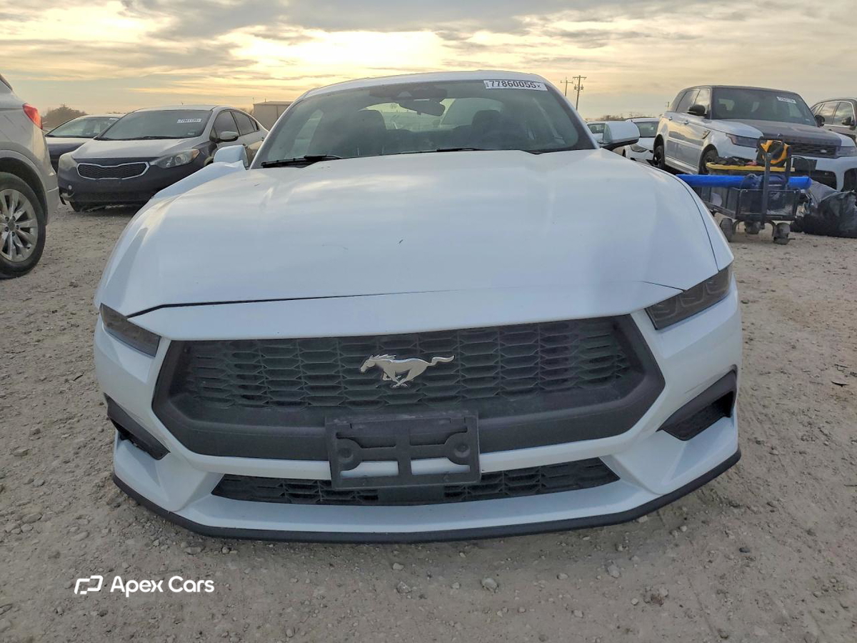 Ford Mustang 2025