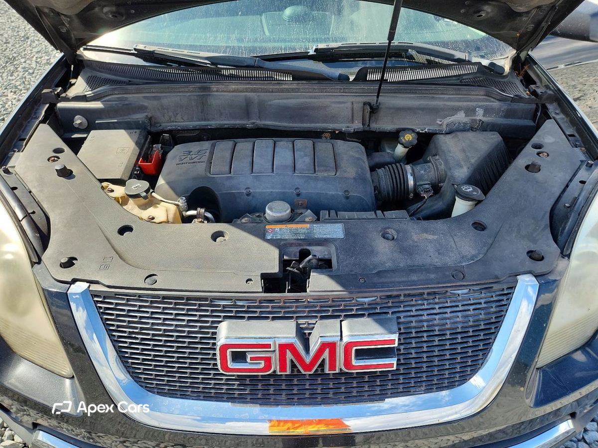 GMC Acadia 2011