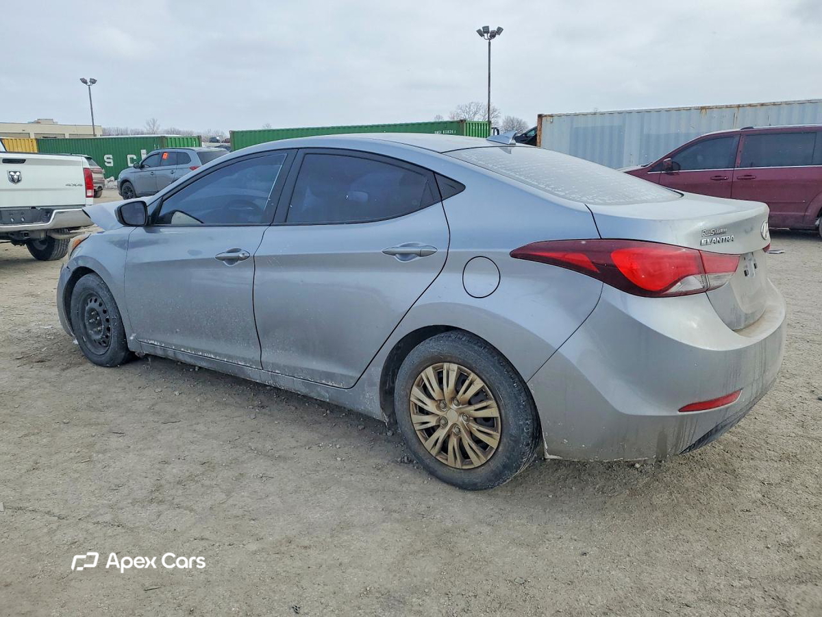 Hyundai Elantra 2016