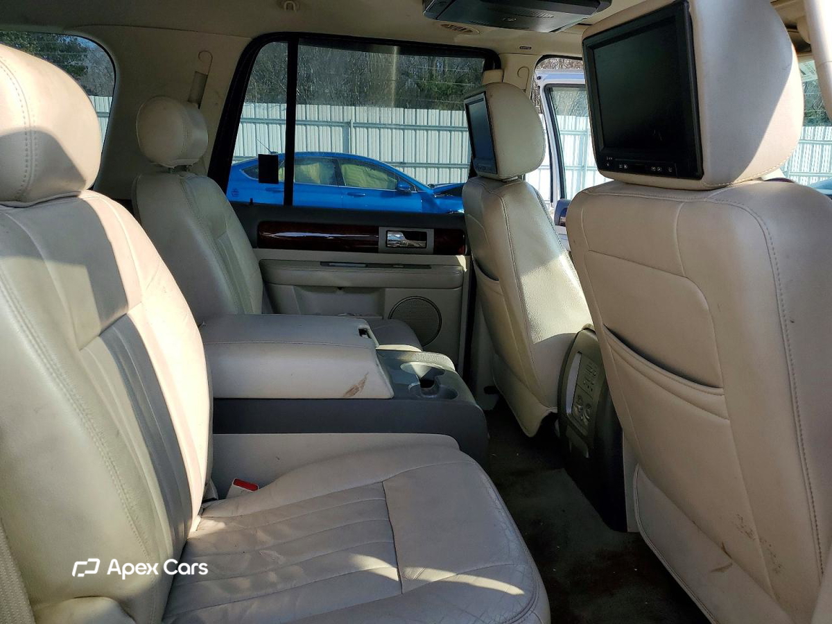 Lincoln Navigator 2004