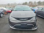 Chrysler Pacifica 2017