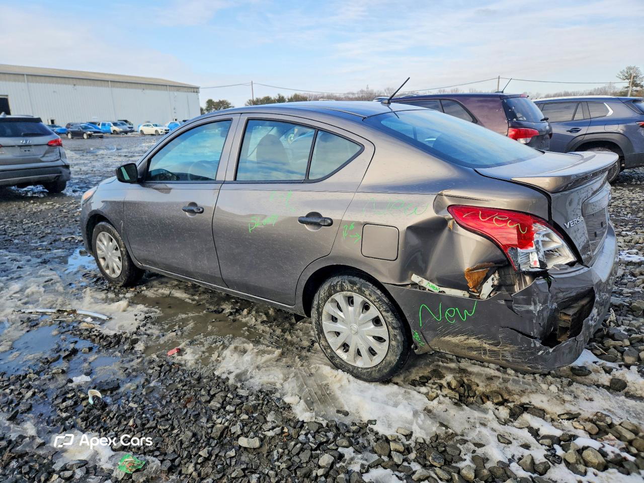 Nissan Versa 2016