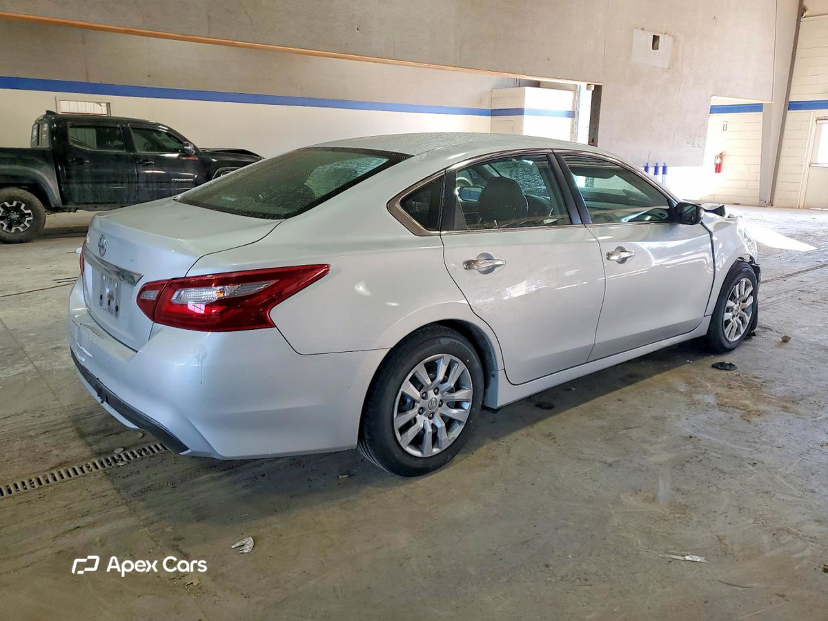 Nissan Altima 2018