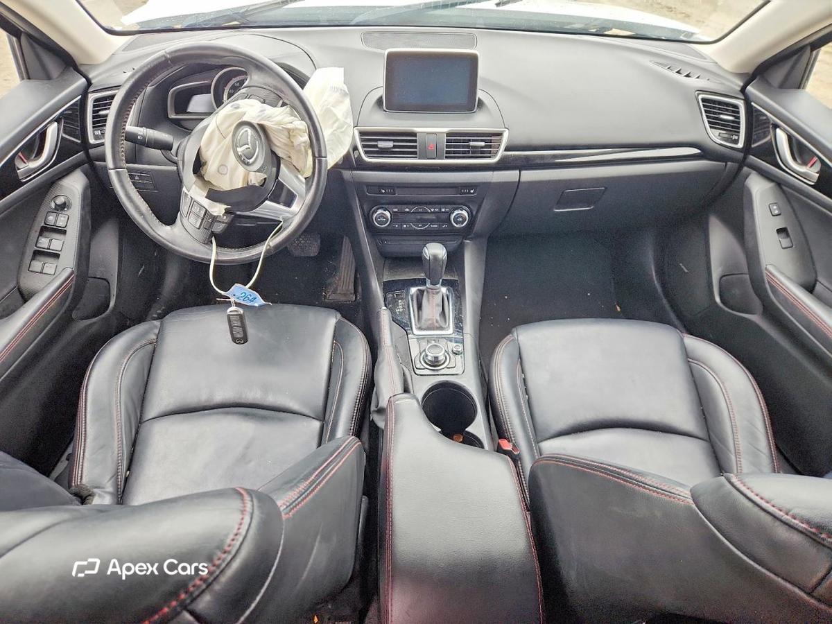 Mazda 3 2016