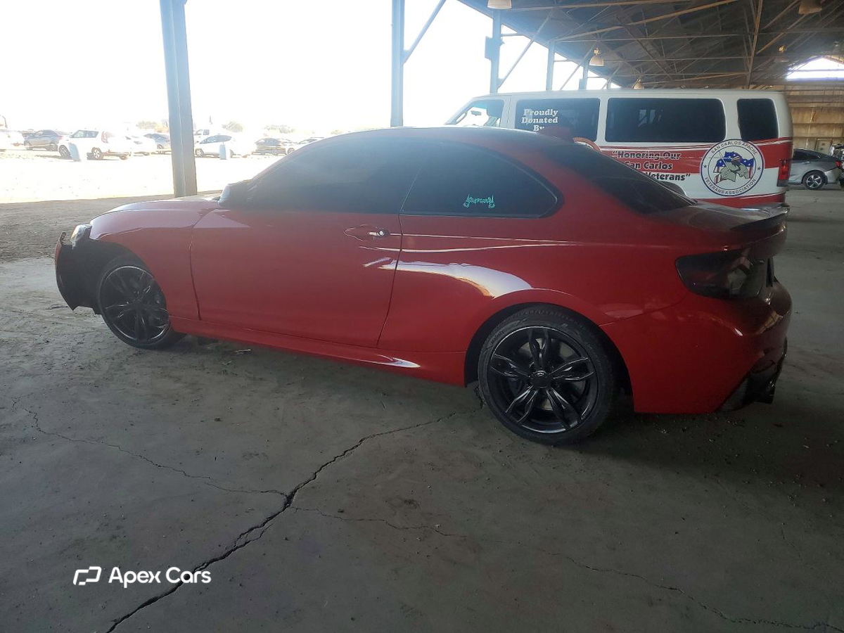 BMW M2 2016