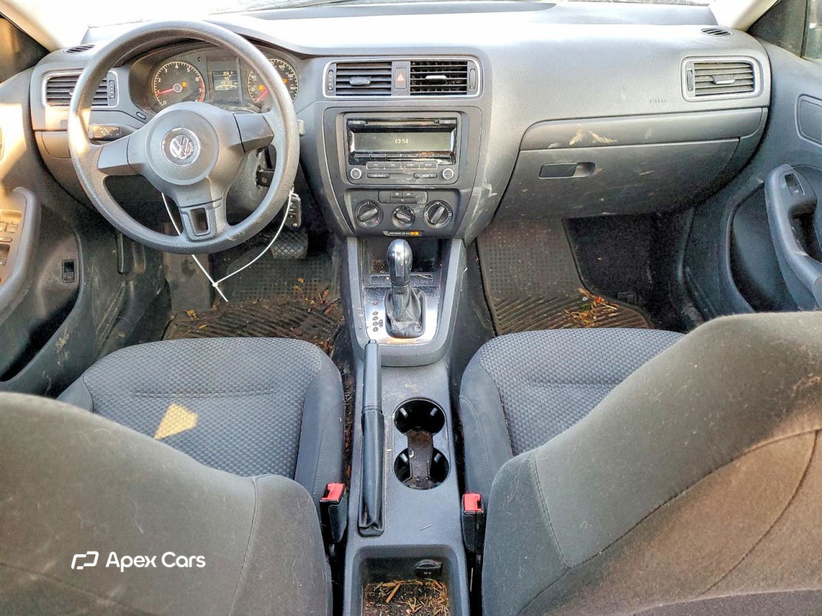 Volkswagen Jetta 2012