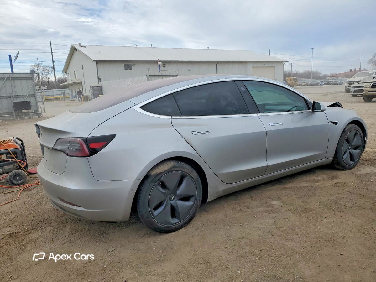 Tesla Model 3 2018