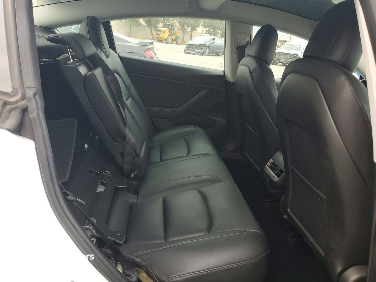 Tesla Model 3 2018