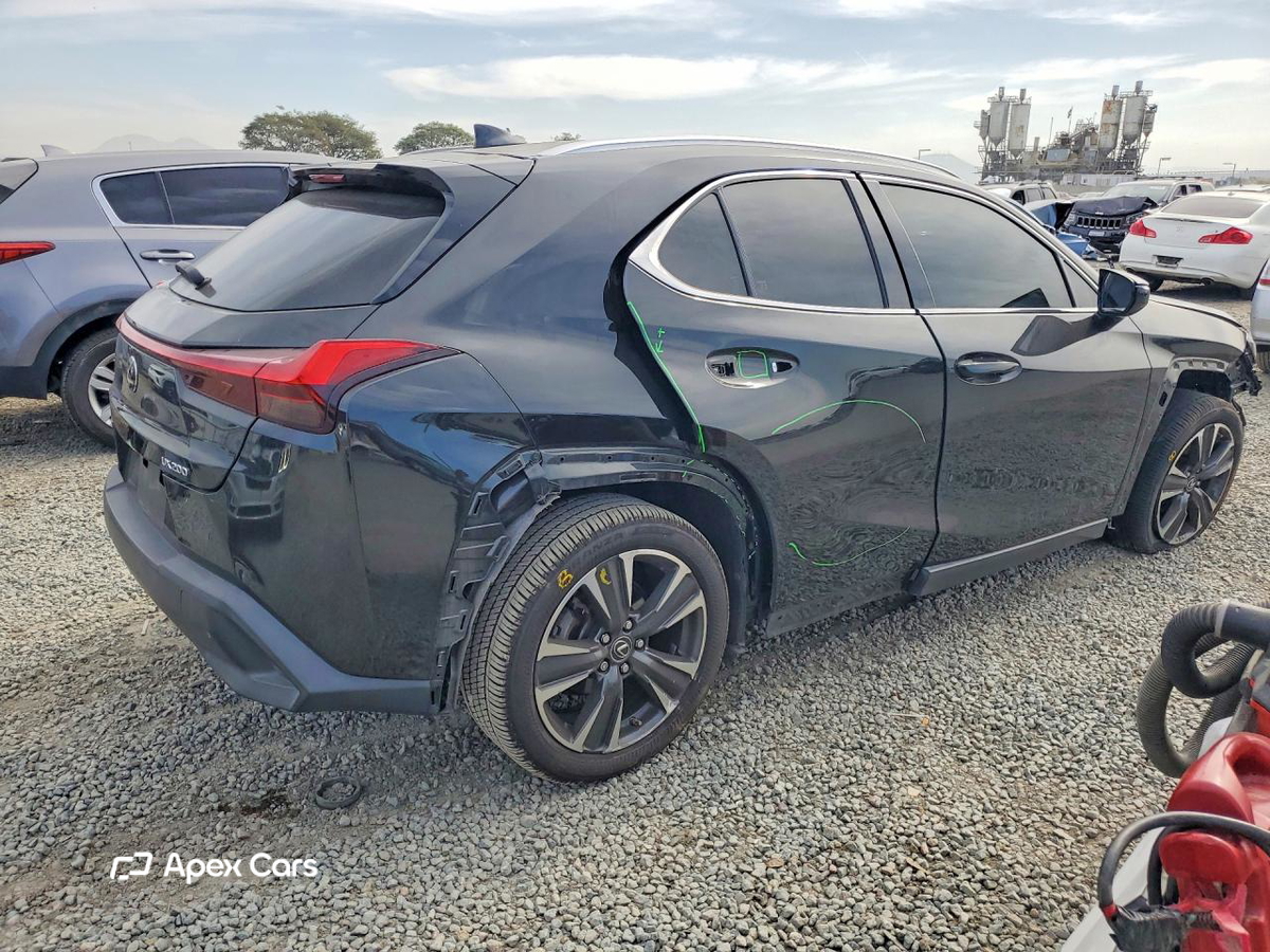 Lexus UX 2019