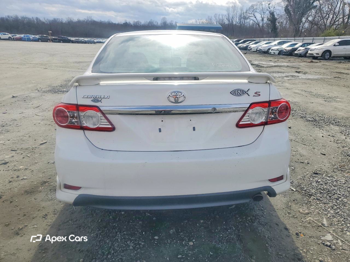 Toyota Corolla 2012