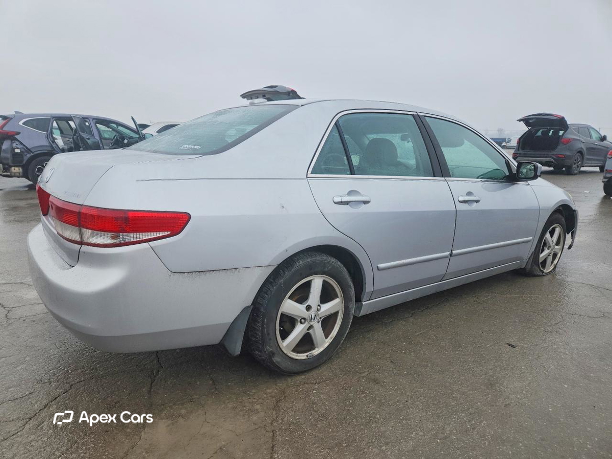 Honda Accord 2004