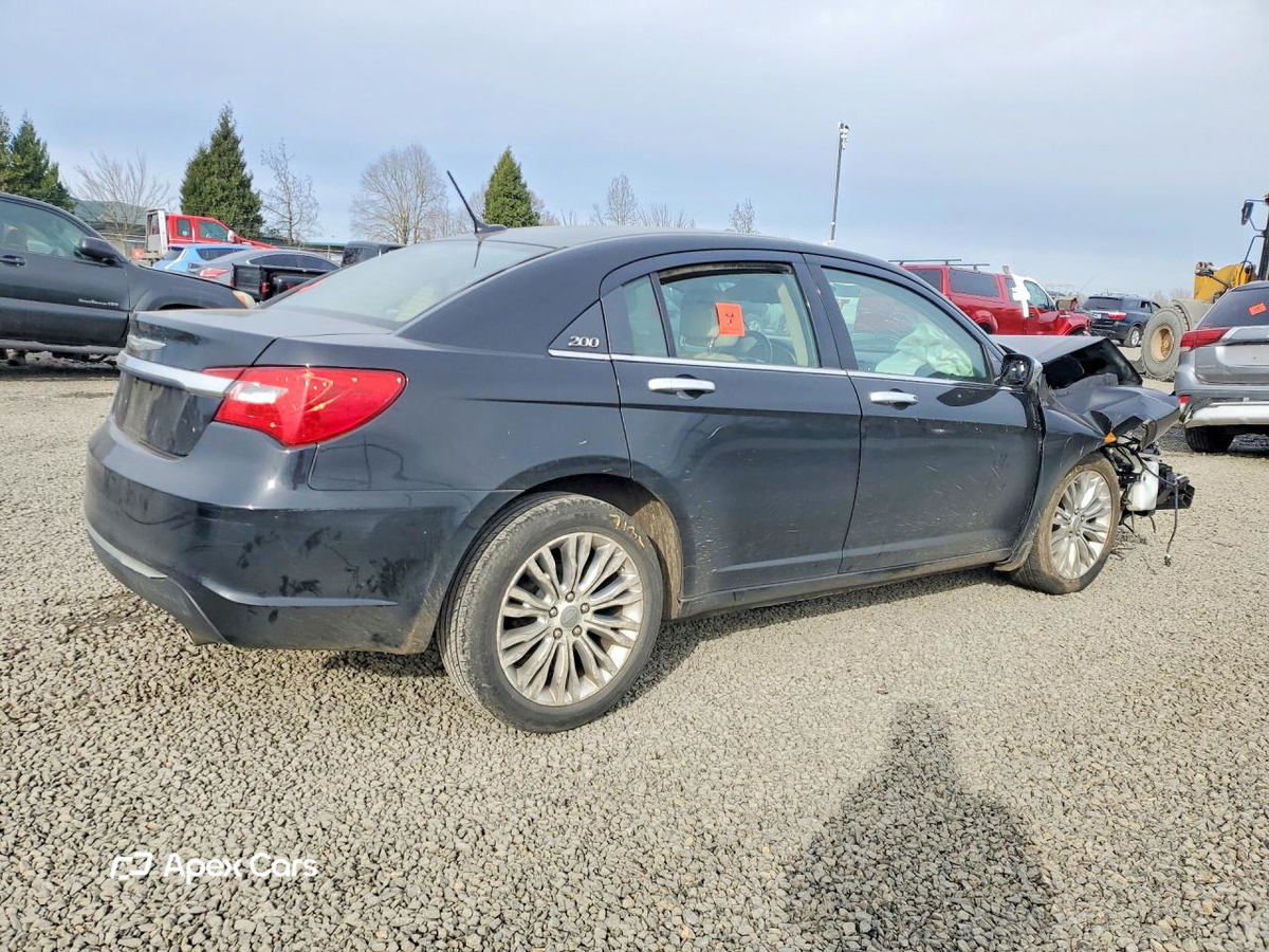 Chrysler 200 2012