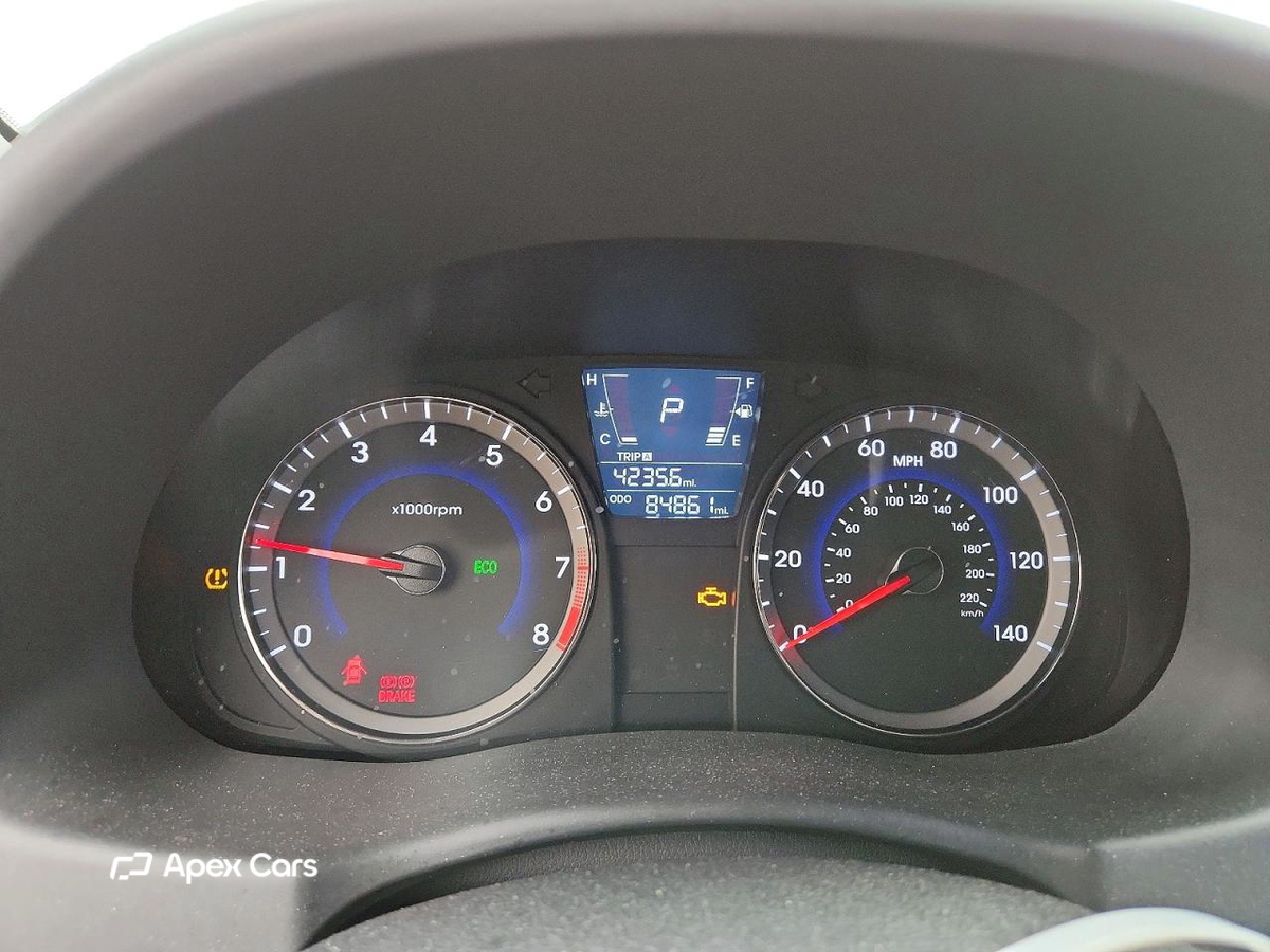 Hyundai Accent 2014