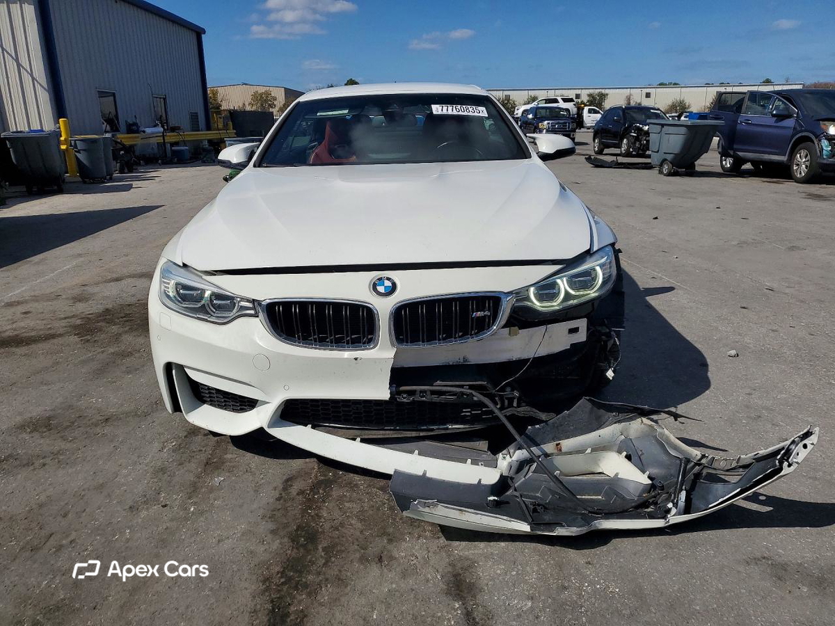 BMW M4 2015