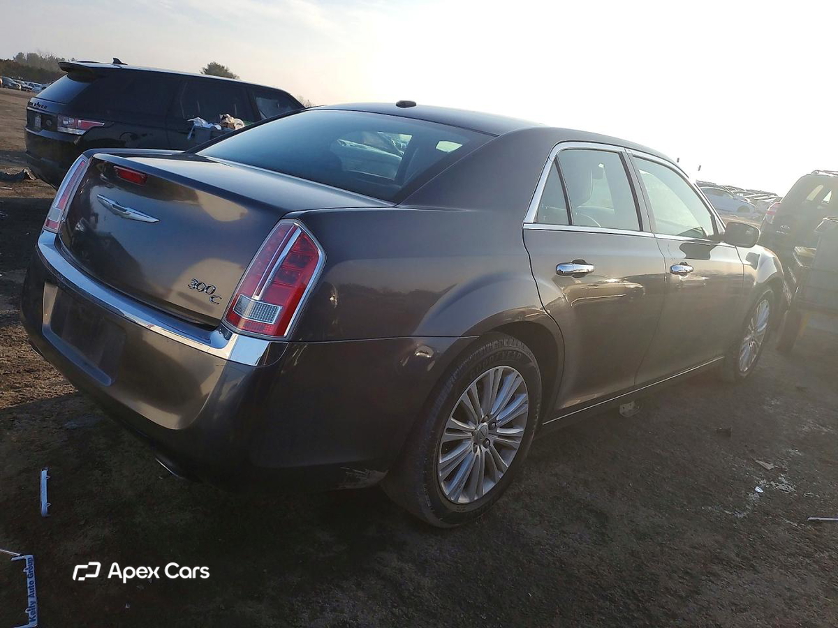 Chrysler 300 2013