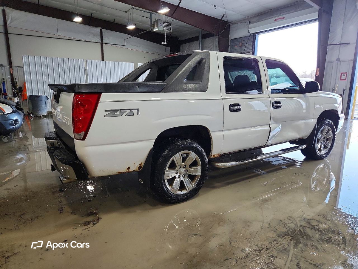 Chevrolet Avalanche 2004